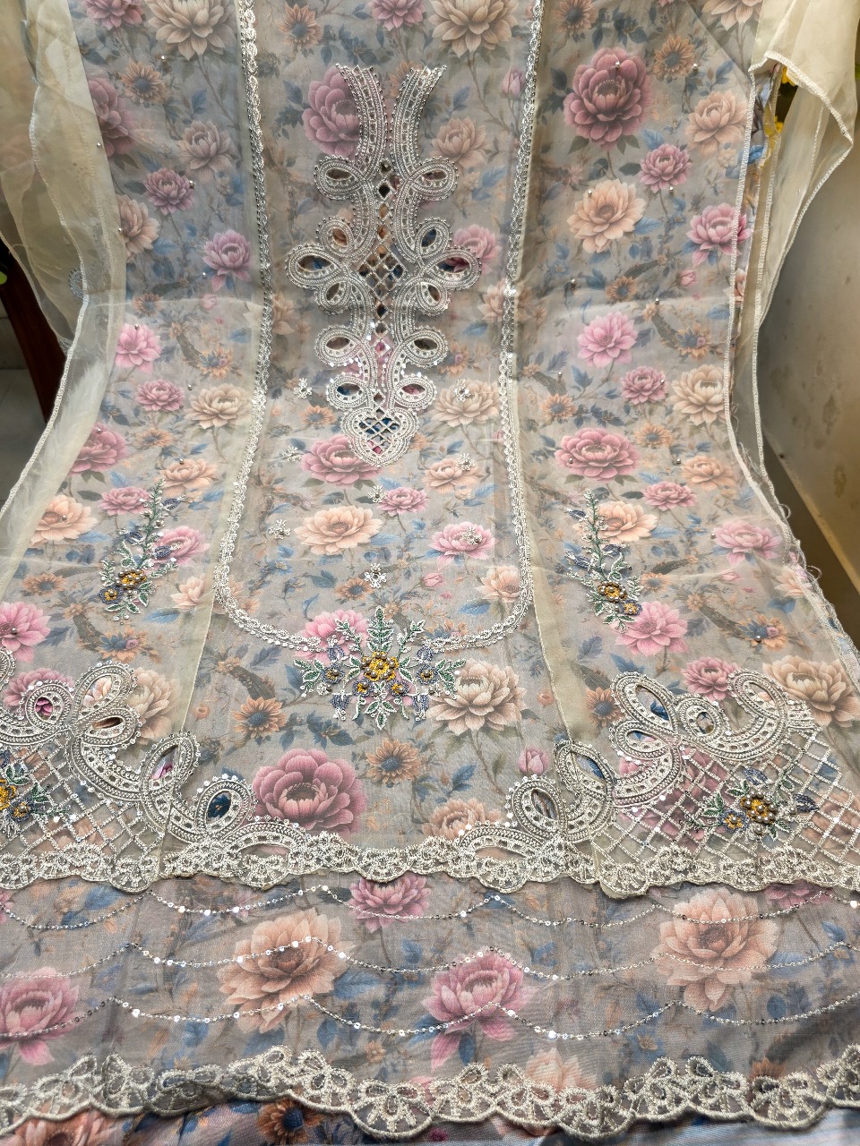 WhatsApp Image 2025-10-15 at 07.59.55_f36a4f6c